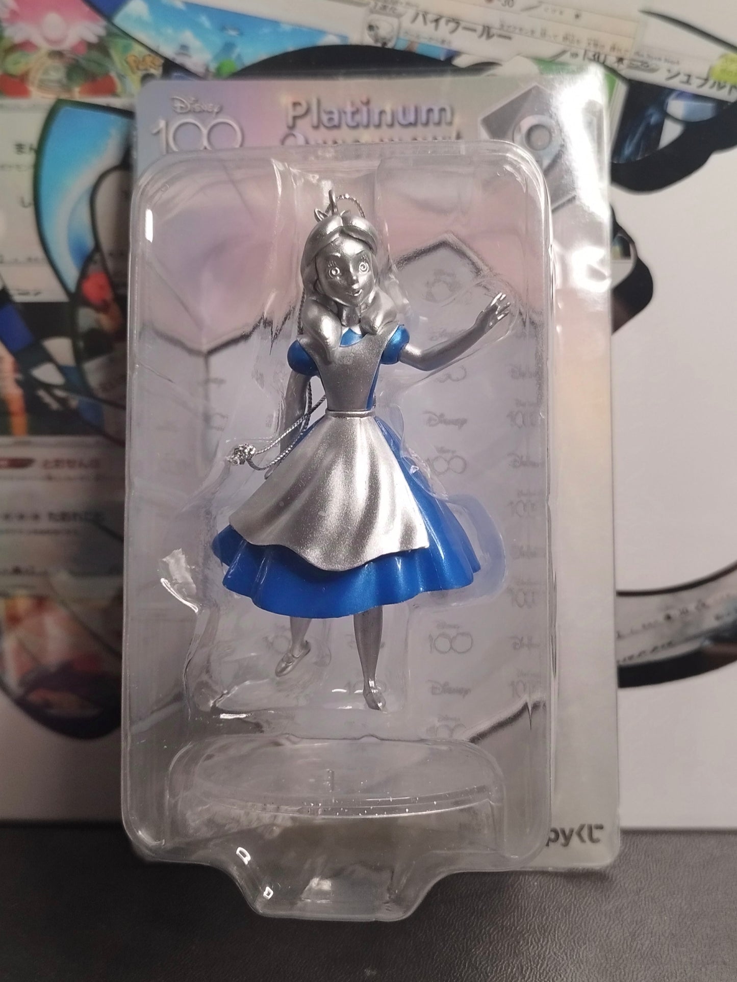Figurine Disney 100 platinium Ornement Alice